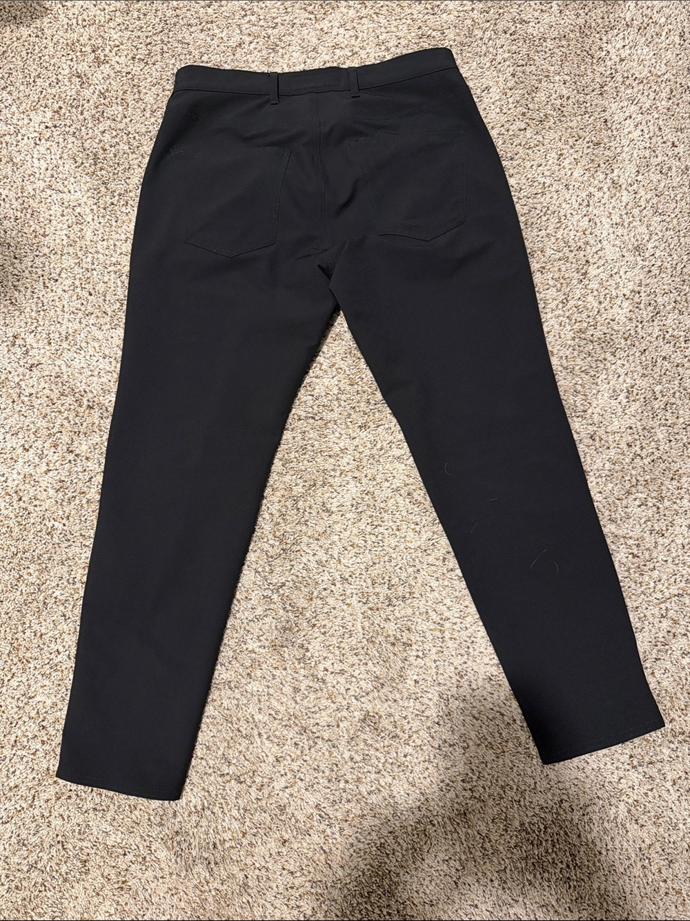 Abercrombie & Fitch Black Skinny Taper Pants. - Picture 3 of 4